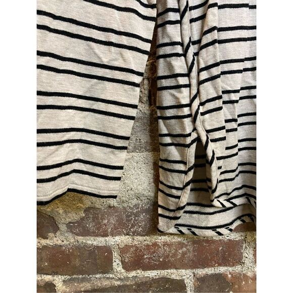 Market & Spruce Beige/Black Striped Soft Knit long Sleeve Tshirt Women’s Size La - Picture 3 of 7